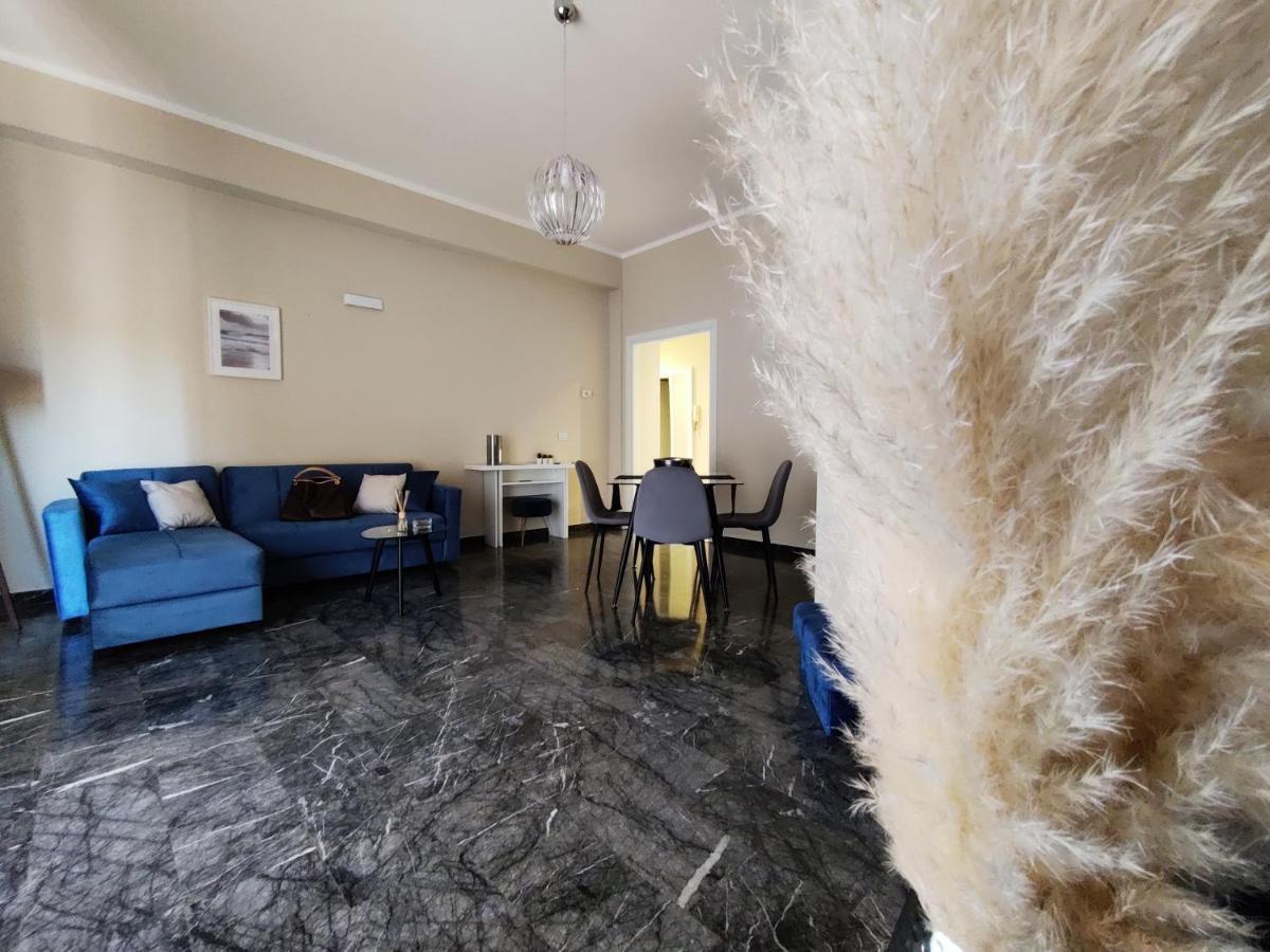 Elpida Apartment เรจโจ ดี คาลาเบีย ภายนอก รูปภาพ