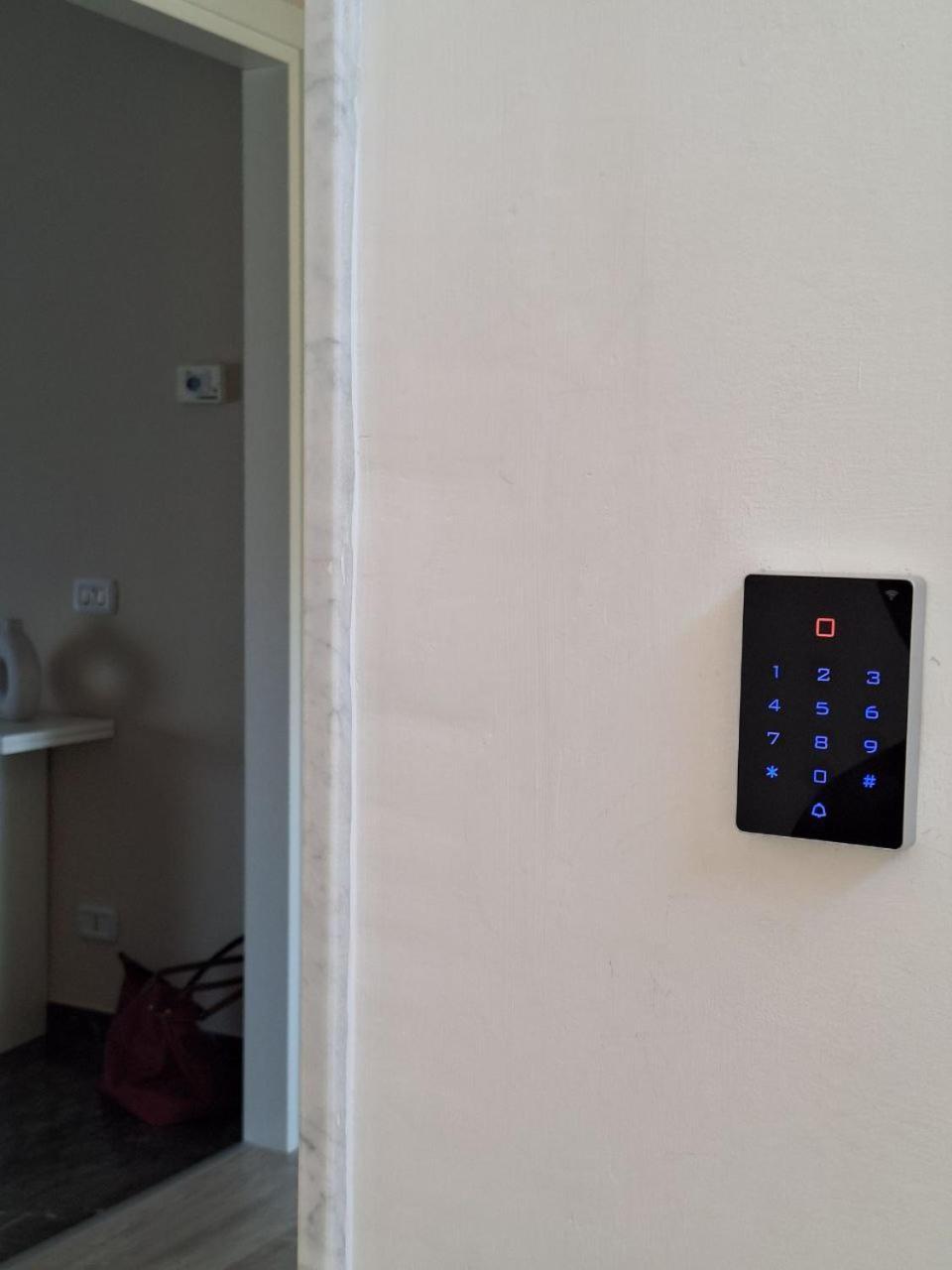 Elpida Apartment เรจโจ ดี คาลาเบีย ภายนอก รูปภาพ